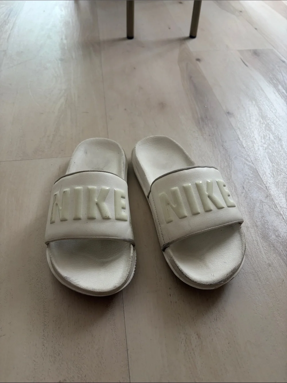 kids nike revive foam slides ivory sz 6y